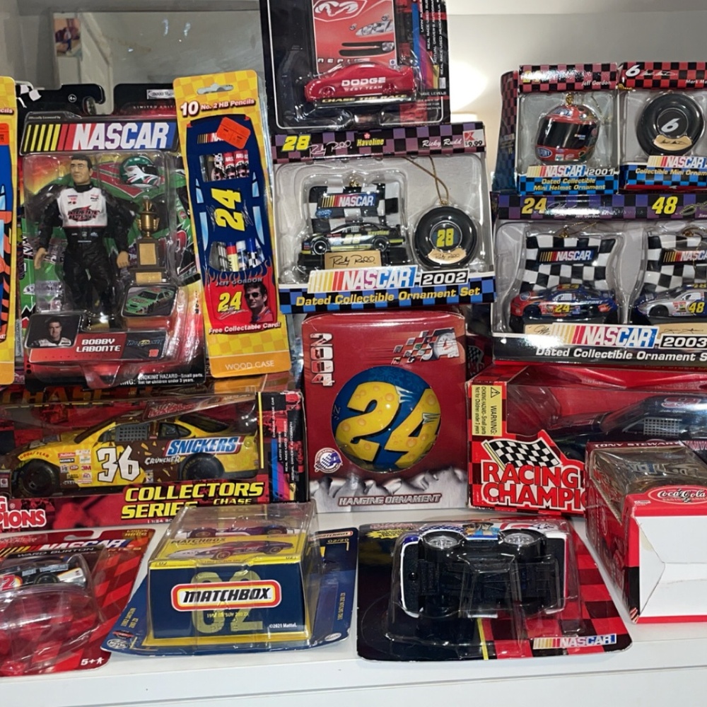 NASCAR lot/bundle collectibles